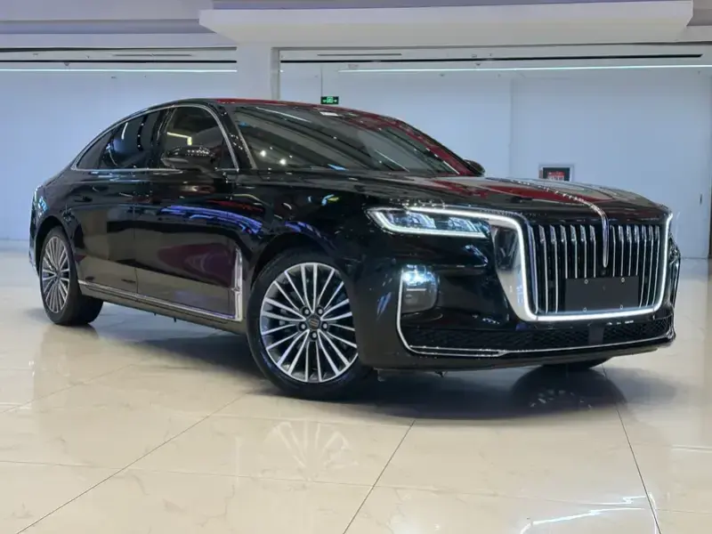 2020 Hongqi H9 с пробегом 46 000 км