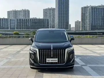 2022 Hongqi HQ9 с пробегом 50 000 км