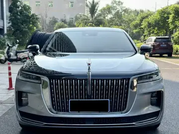 2020 Hongqi H9 с пробегом 96 000 км