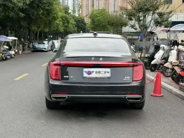 2020 Hongqi H9 с пробегом 56 000 км