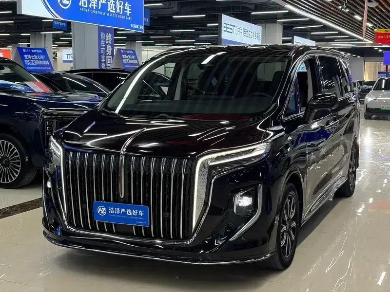 2022 Hongqi HQ9 с пробегом 39 000 км