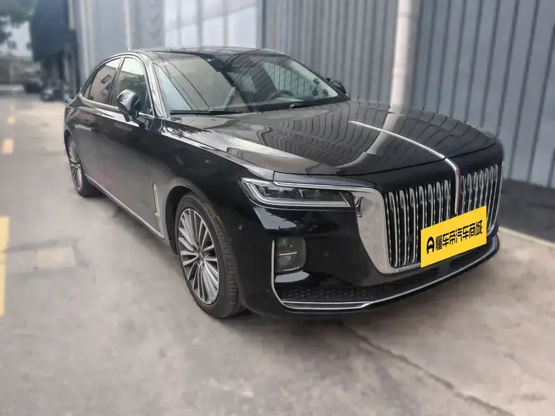 2020 Hongqi H9 с пробегом 76 300 км