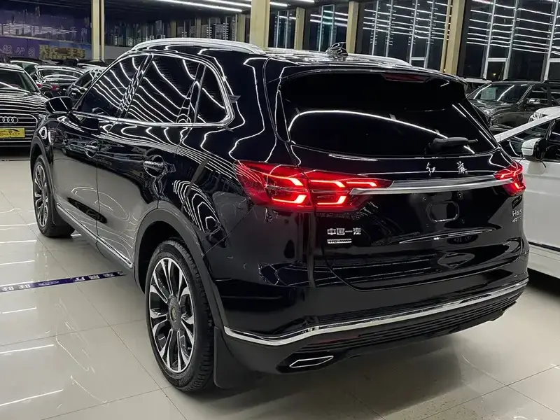 2019 Hongqi HS5 с пробегом 99 500 км