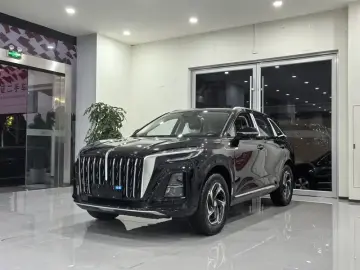 Hongqi HS3