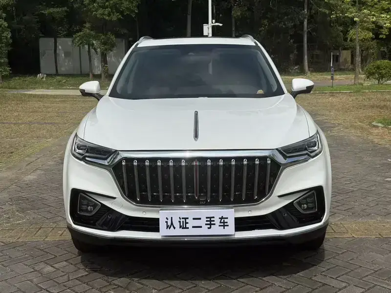 2022 Hongqi HS5 с пробегом 40 000 км