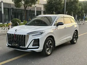 Hongqi HS3