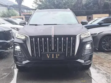 2023 Hongqi HS5 с пробегом 40 000 км