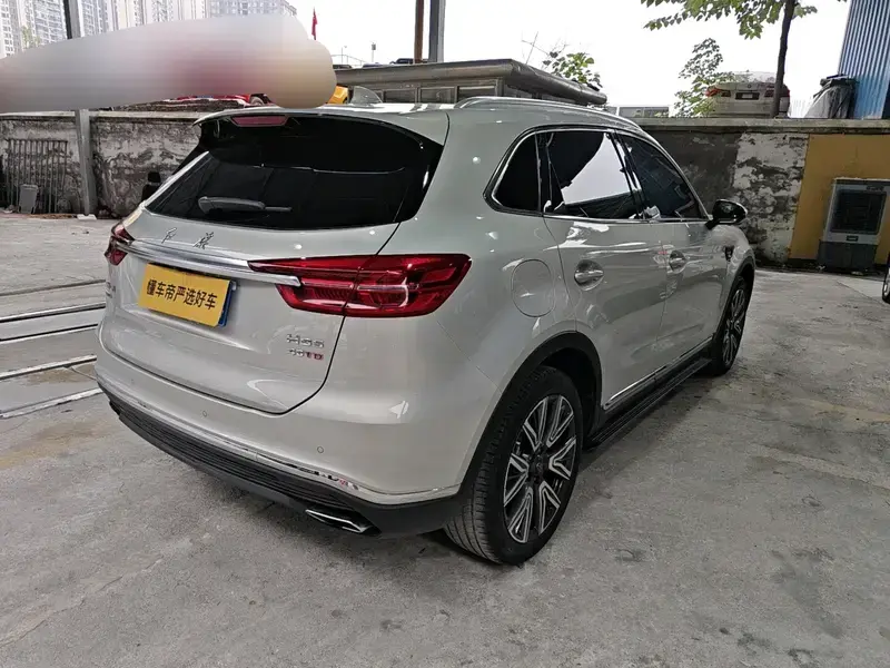 2022 Hongqi HS5 с пробегом 134 700 км