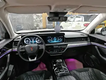 2022 Hongqi HS5 с пробегом 134 700 км