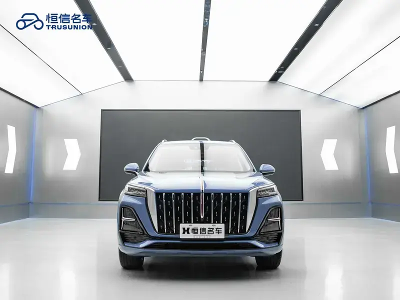 2023 Hongqi HS5 с пробегом 14 700 км