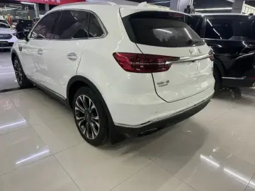 2019 Hongqi HS5 с пробегом 70 000 км