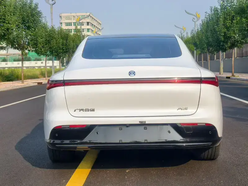 2022 Hycan A06 с пробегом 9 000 км