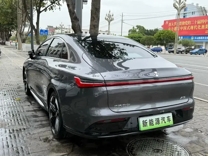 2022 Hycan A06 с пробегом 80 000 км