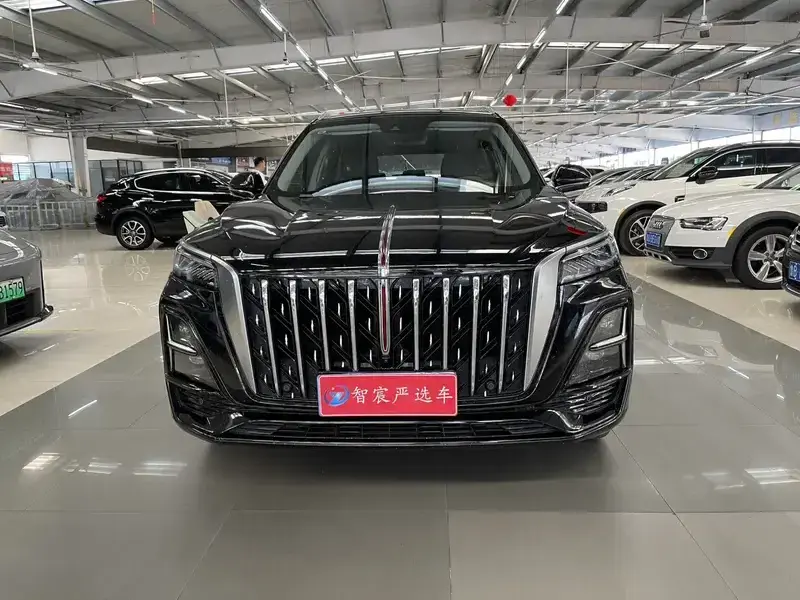 2023 Hongqi HS5 с пробегом 96 000 км