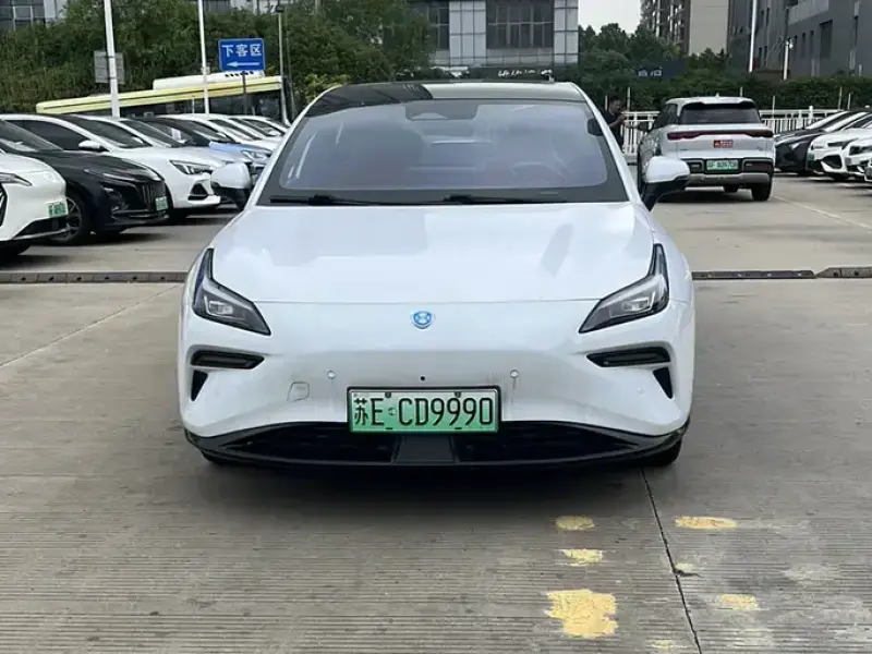 2022 Hycan A06 с пробегом 160 000 км