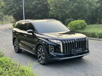 2023 Hongqi HS7 с пробегом 24 000 км