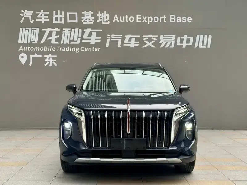 2023 Hongqi HS7 с пробегом 11 000 км