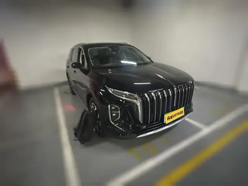 2023 Hongqi HS7 с пробегом 36 500 км
