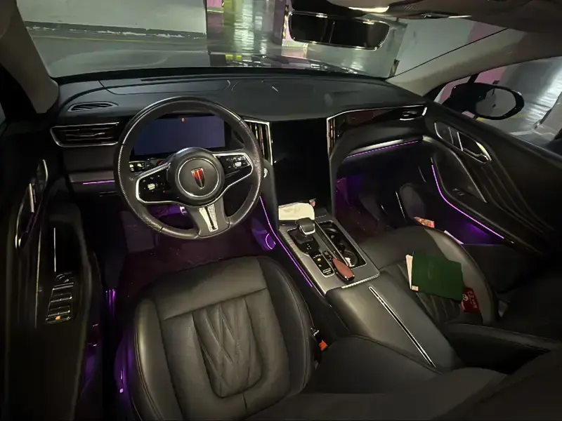 2023 Hongqi HS7 с пробегом 36 500 км
