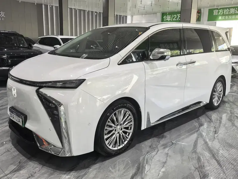 2023 Hycan V09 с пробегом 27 400 км