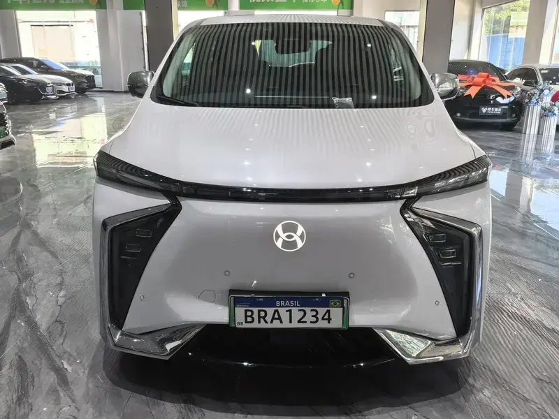 2023 Hycan V09 с пробегом 27 400 км
