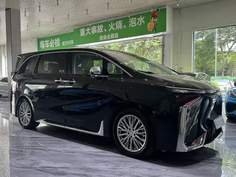 2023 Hycan V09 с пробегом 63 000 км