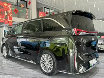 2023 Hycan V09 с пробегом 63 000 км