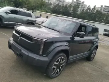iCar 03
