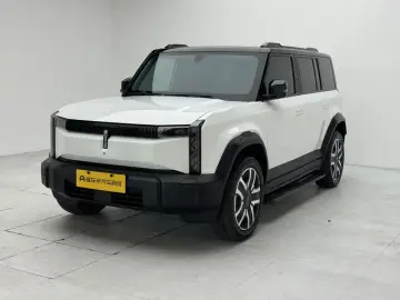 iCar 03