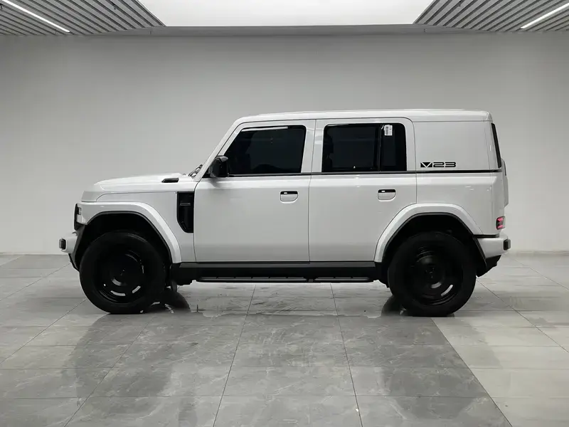2025 iCar V23 с пробегом 10 800 км