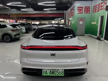 2022 IM Motors (Zhiji) L7 с пробегом 100 000 км