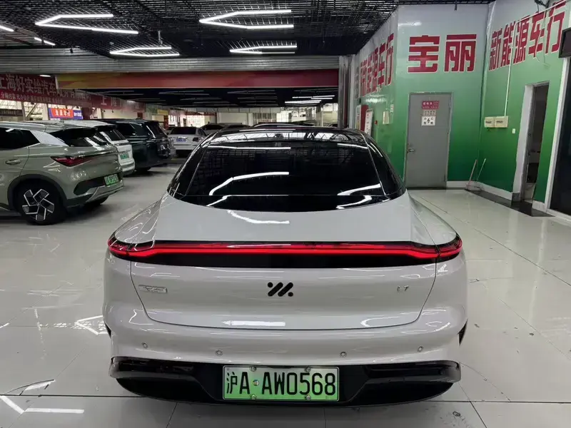 2022 IM Motors (Zhiji) L7 с пробегом 100 000 км