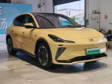2023 IM Motors (Zhiji) LS7 с пробегом 91 200 км