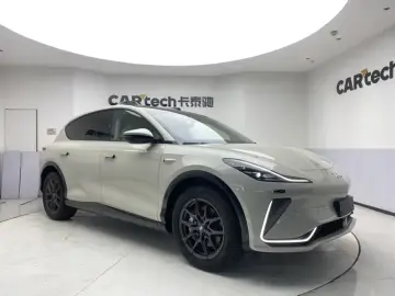 2024 IM Motors (Zhiji) LS7 с пробегом 100 км