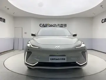 2024 IM Motors (Zhiji) LS7 с пробегом 100 км