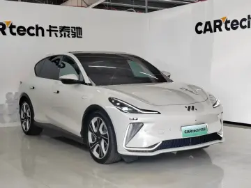 2023 IM Motors (Zhiji) LS7 с пробегом 34 000 км