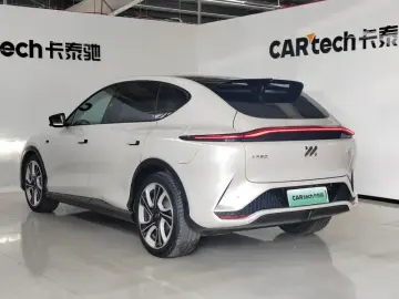 2023 IM Motors (Zhiji) LS7 с пробегом 34 000 км