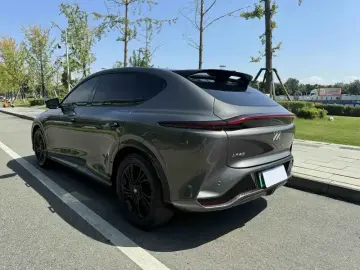 2023 IM Motors (Zhiji) LS7 с пробегом 56 000 км