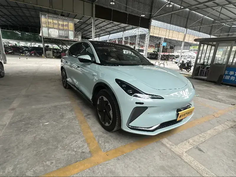 2023 IM Motors (Zhiji) LS7 с пробегом 93 200 км