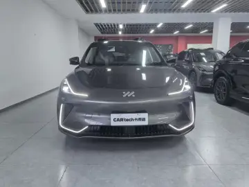2023 IM Motors (Zhiji) LS7 с пробегом 100 км