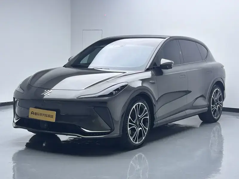 2023 IM Motors (Zhiji) LS7 с пробегом 77 200 км