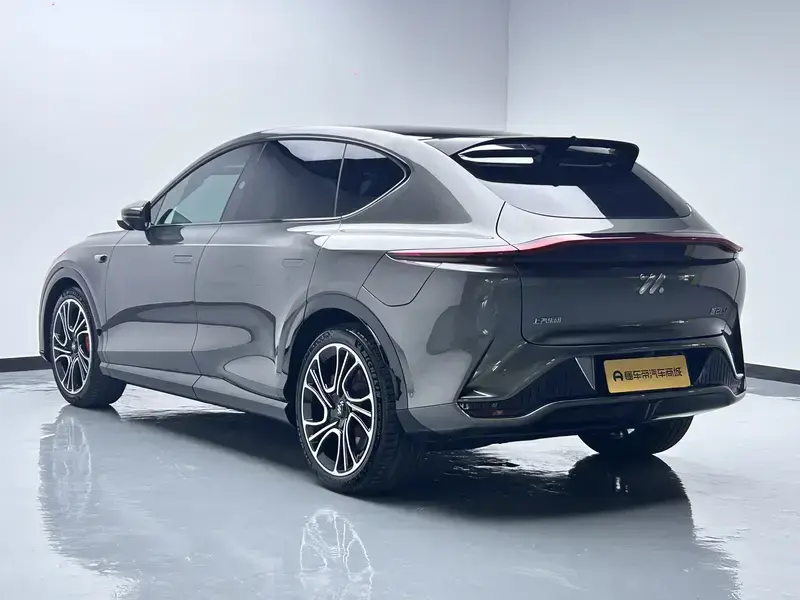 2023 IM Motors (Zhiji) LS7 с пробегом 77 200 км