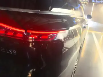 2026 IM Motors (Zhiji) LS9 с пробегом 17 000 км