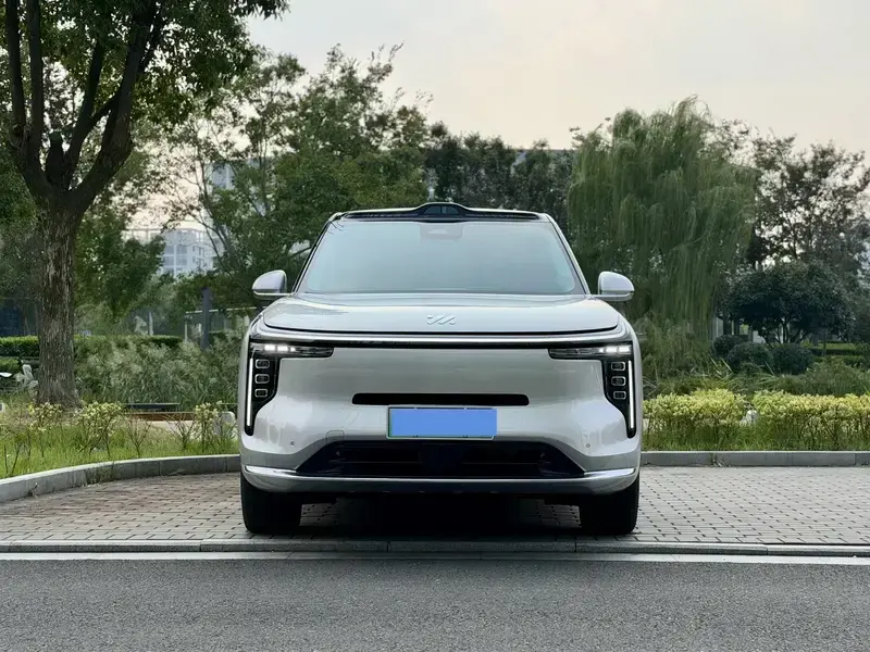 2026 IM Motors (Zhiji) LS9 с пробегом 14 000 км