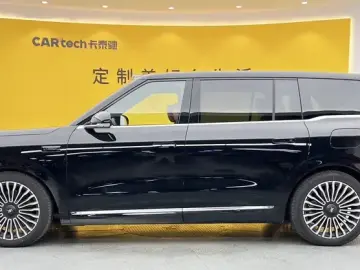 2026 IM Motors (Zhiji) LS9 с пробегом 4 000 км