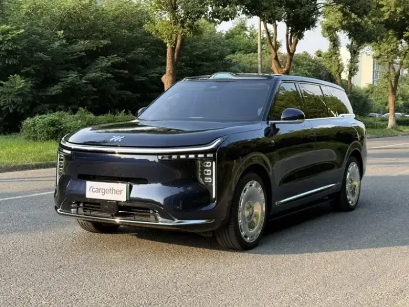 2026 IM Motors (Zhiji) LS9 с пробегом 10 000 км