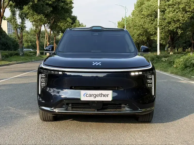 2026 IM Motors (Zhiji) LS9 с пробегом 10 000 км