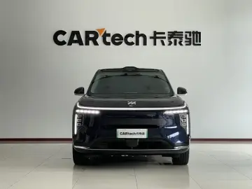 2026 IM Motors (Zhiji) LS9 с пробегом 22 000 км