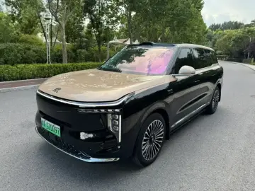 IM Motors (Zhiji) LS9