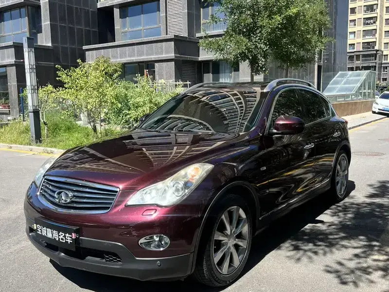 2011 Infiniti EX с пробегом 74 000 км